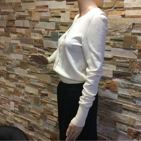 ALAIA Women’s Long Sleeve Button Down Cardigan - Picture 2 of 7